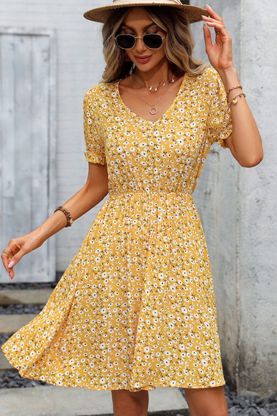 Women Beachsissi Printed Dress | V Neck Floral Print Short Sleeve Mini Dress Yellow